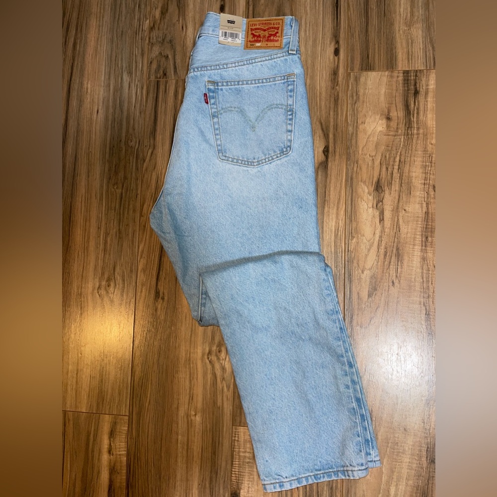 LEVI'S 501 Women's Original Fit Jeans - Shes's Crafty